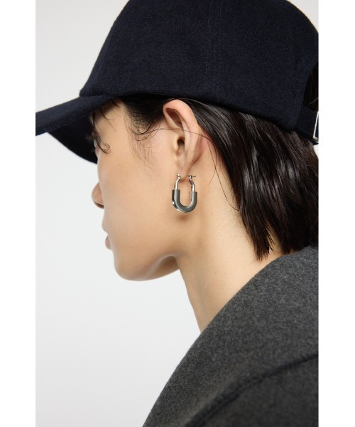 MOUSSY（マウジー）の「DROPPED HOOP ピアス（ピアス（両耳用）・レディース・ゴールド/シルバー・FREE）」の2枚目の写真