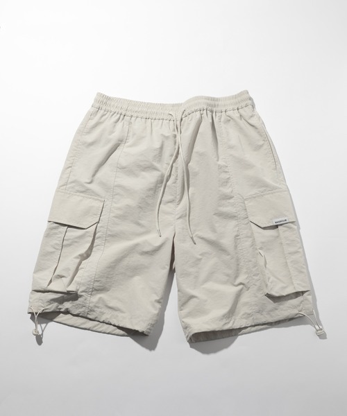 MAISON CLUB(メゾンクラブ)の「【MAISON CLUB】新素材追加!ワイドカーゴハーフパンツ ショートパンツ ナイロンショーツ / スウェットショーツ(カーゴパンツ・メンズ・ブラック/ブラック系その他2/アイボリー/カーキ/ネイビー系2/グレー系その他2/ネイビー・L/M)」の13枚目の写真