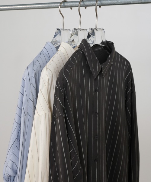 select MOCA（セレクトモカ）の「ダブルラインストライプシャツ（シャツ/ブラウス・レディース・チャコールグレー/アイボリー/ライトブルー・FREE）」の11枚目の写真