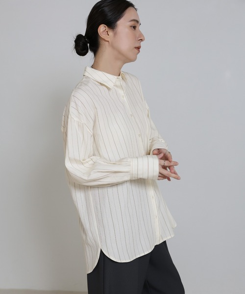 select MOCA（セレクトモカ）の「ダブルラインストライプシャツ（シャツ/ブラウス・レディース・チャコールグレー/アイボリー/ライトブルー・FREE）」の13枚目の写真