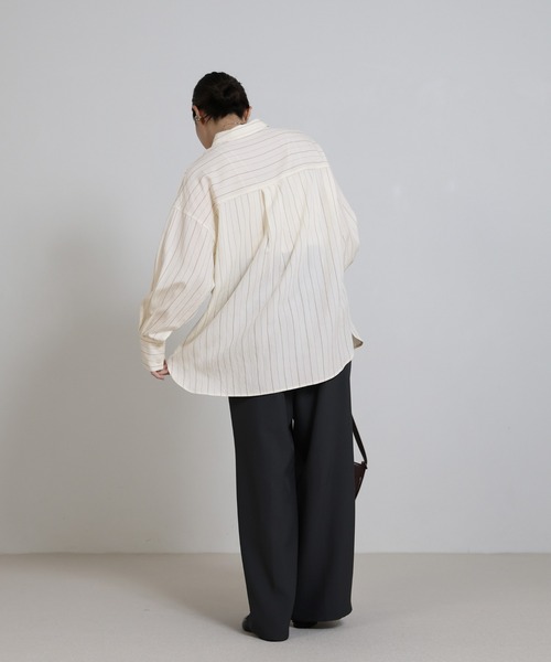 select MOCA（セレクトモカ）の「ダブルラインストライプシャツ（シャツ/ブラウス・レディース・チャコールグレー/アイボリー/ライトブルー・FREE）」の19枚目の写真