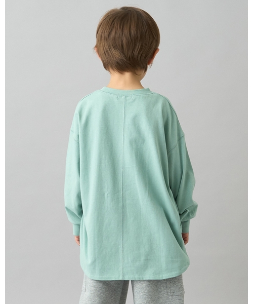 b・ROOM（ビールーム）の「【デイリースタンダードウェアシリーズ】ゆるっとオーバーサイズのシンプル長袖Tシャツ（Tシャツ/カットソー・キッズ・マスタード/グリーン系その他/アイボリー/トップグレー/ブルー系その他/ライラック/ブラック/ブルーグレー・130cm/140cm/150cm/100cm/110cm/120cm）」の14枚目の写真