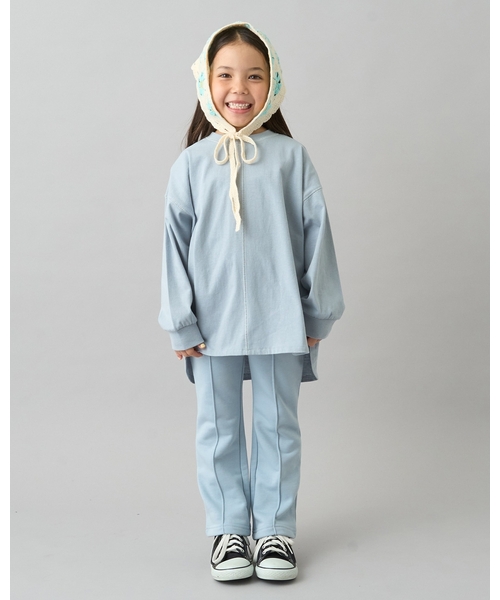 b・ROOM（ビールーム）の「【デイリースタンダードウェアシリーズ】ゆるっとオーバーサイズのシンプル長袖Tシャツ（Tシャツ/カットソー・キッズ・マスタード/グリーン系その他/アイボリー/トップグレー/ブルー系その他/ライラック/ブラック/ブルーグレー・130cm/140cm/150cm/100cm/110cm/120cm）」の17枚目の写真