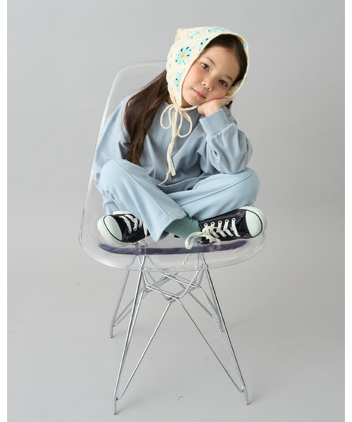 b・ROOM（ビールーム）の「【デイリースタンダードウェアシリーズ】ゆるっとオーバーサイズのシンプル長袖Tシャツ（Tシャツ/カットソー・キッズ・マスタード/グリーン系その他/アイボリー/トップグレー/ブルー系その他/ライラック/ブラック/ブルーグレー・130cm/140cm/150cm/100cm/110cm/120cm）」の18枚目の写真