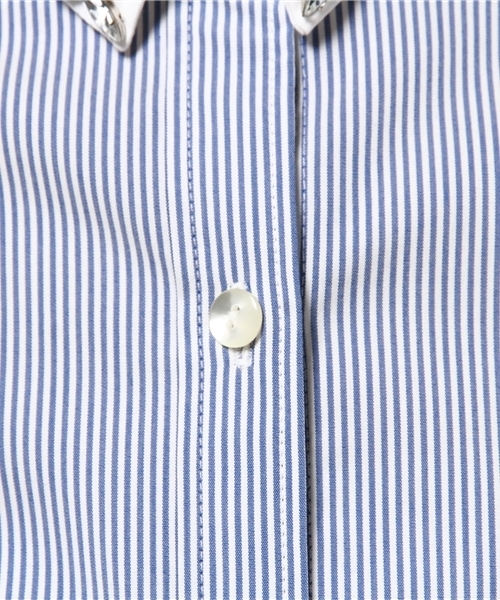 Rose Tiara（ローズティアラ）の「チビ衿にビジューがきらめくストライプシャツブラウス（シャツ/ブラウス・レディース・ホワイト×ブルー・38/46/42）」の10枚目の写真