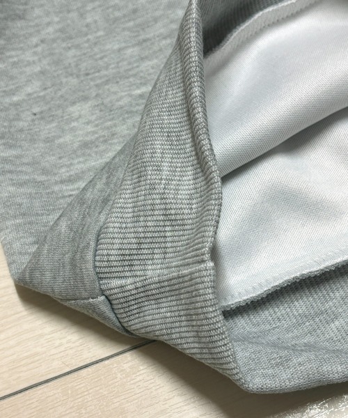 NANEA（ナネア）の「シャツレイヤード風プルオーバー（スウェット・レディース・グレー/ネイビー・X-LARGE/LARGE/MEDIUM）」の22枚目の写真