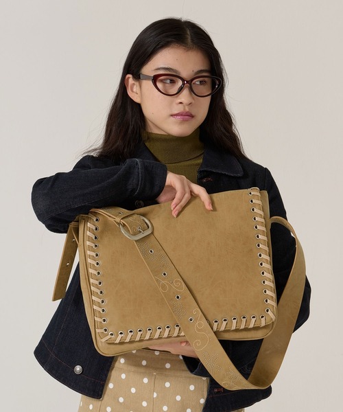 フェイクレザー メッセンジャー バッグ TINA：JOJUN（メッセンジャー