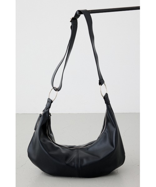 AZUL by moussy(アズールバイマウジー)の「合皮ショルダーBAG(ショルダーバッグ・メンズ・ブラック/グレー・FREE)」の3枚目の写真