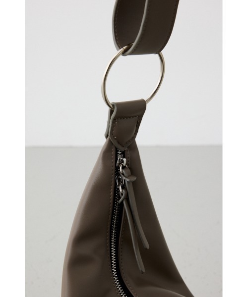 AZUL by moussy(アズールバイマウジー)の「合皮ショルダーBAG(ショルダーバッグ・メンズ・ブラック/グレー・FREE)」の20枚目の写真