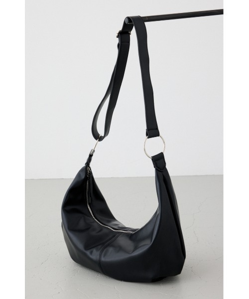 AZUL by moussy(アズールバイマウジー)の「合皮ショルダーBAG(ショルダーバッグ・メンズ・ブラック/グレー・FREE)」の6枚目の写真
