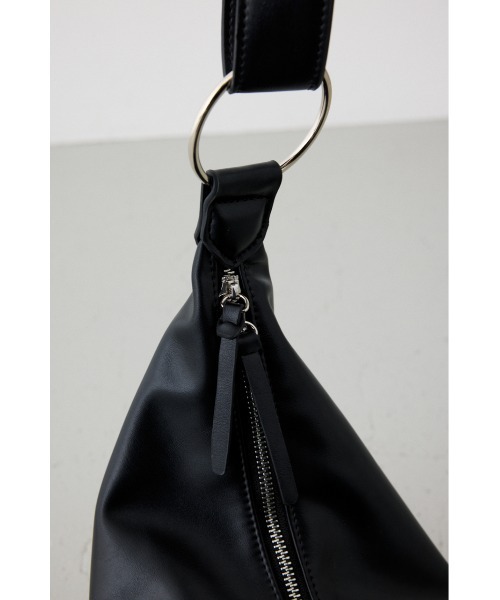 AZUL by moussy(アズールバイマウジー)の「合皮ショルダーBAG(ショルダーバッグ・メンズ・ブラック/グレー・FREE)」の10枚目の写真