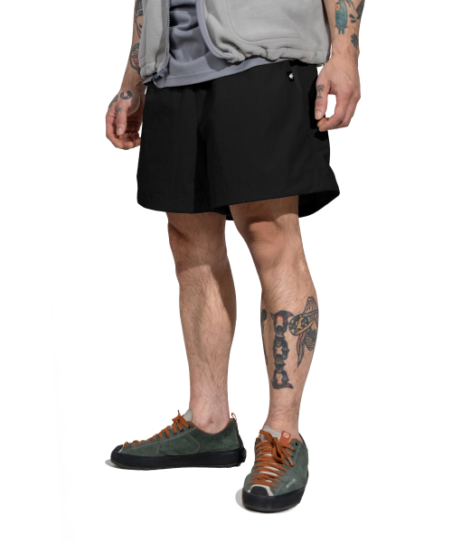 WHILE(ワイル)の「ハーフバルーンクライミングパンツ (COAL BLACK)(その他パンツ・レディース・その他・SMALL/MEDIUM)」の7枚目の写真