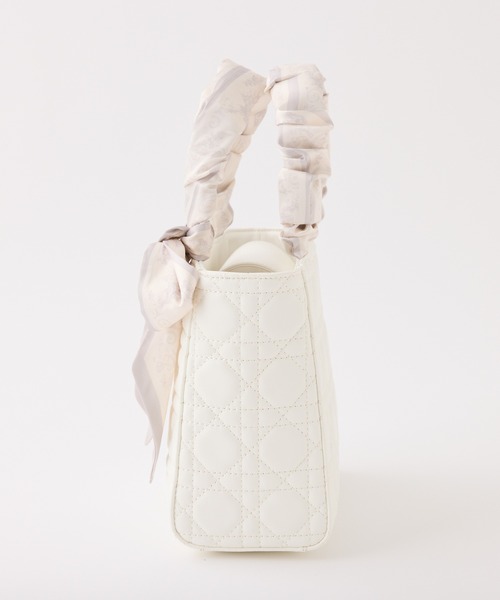 one after another NICE CLAUP（ワンアフターアナザーナイスクラップ）の「キルティングギャザーハンドルトートバッグ（トートバッグ・レディース・ピンク/ブラック/アイボリー/サックスブルー・FREE）」の12枚目の写真