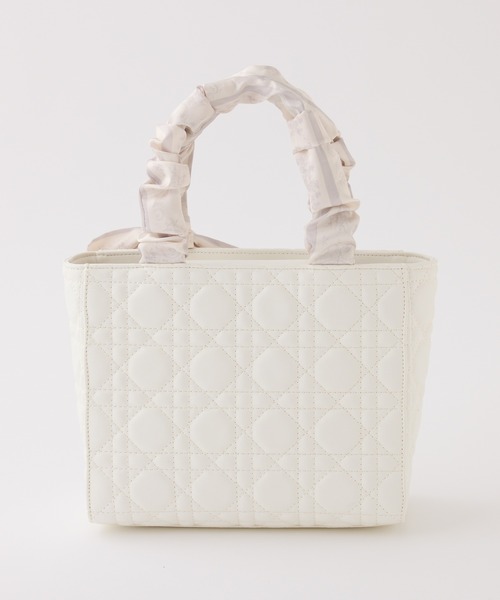 one after another NICE CLAUP（ワンアフターアナザーナイスクラップ）の「キルティングギャザーハンドルトートバッグ（トートバッグ・レディース・ピンク/ブラック/アイボリー/サックスブルー・FREE）」の13枚目の写真