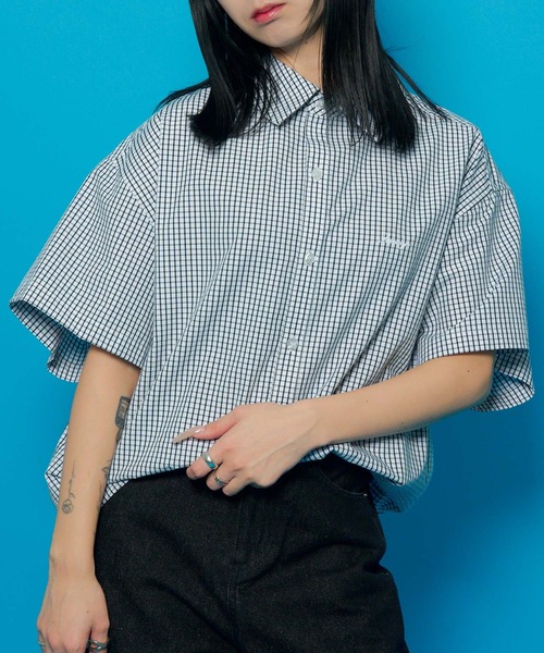 Subciety(サブサエティ)の「Essential mini check shirt(シャツ/ブラウス・メンズ・ホワイト/ブラック/ブルー・X-SMALL/SMALL/MEDIUM/LARGE/X-LARGE/XX-LARGE)」の19枚目の写真