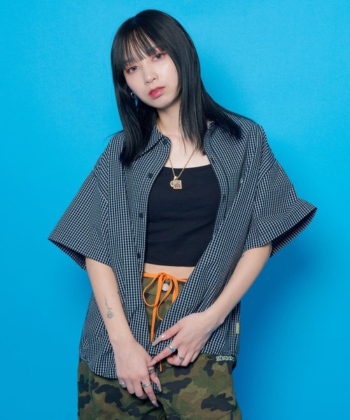 Subciety(サブサエティ)の「Essential mini check shirt(シャツ/ブラウス・メンズ・ホワイト/ブラック/ブルー・X-SMALL/SMALL/MEDIUM/LARGE/X-LARGE/XX-LARGE)」の22枚目の写真
