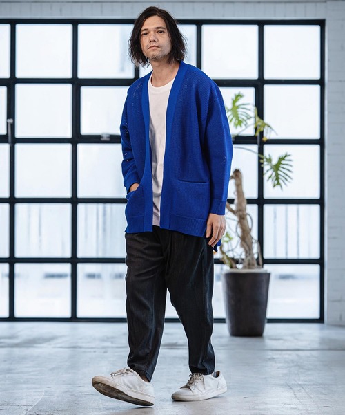CAMBIO(カンビオ)の「mcg3761-Airy Sheer Knit Buttonless Cardigan ニットカーディガン(S63926cmb)(カーディガン/ボレロ・メンズ・ブラック/グレー/ロイヤルブルー/キナリ・S/M/L)」の12枚目の写真