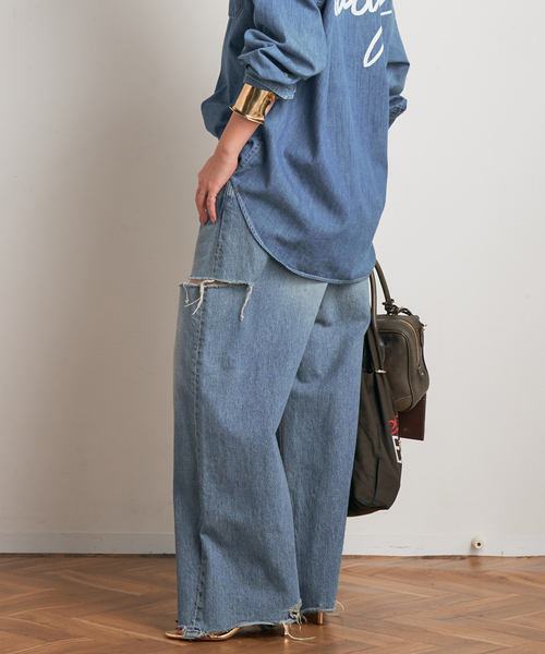 Attick by Johnbull（アティックバイジョンブル）の「【Attick by Johnbull/アティック バイ ジョンブル】ダメージワイドデニム（デニムパンツ・レディース・ブルー・34/36/38/40）」の2枚目の写真