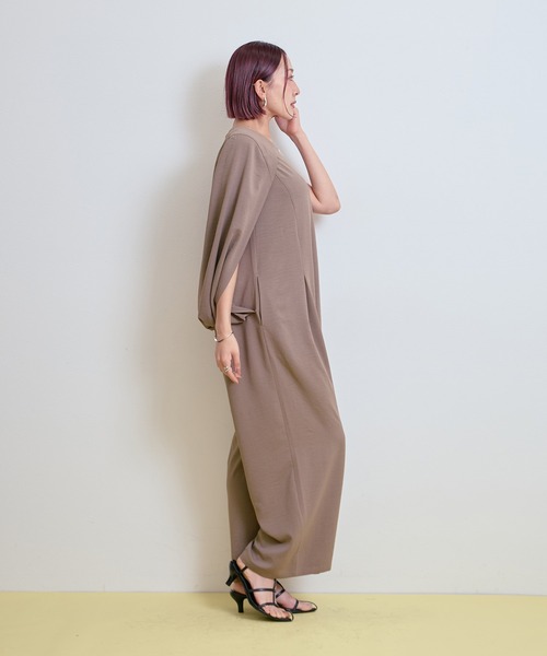 LHELBIE(レルビエ)の「【オケージョン/セレモニー】ケープマントオールインワン(つなぎ/オールインワン・レディース・ブラック/ネイビー/ブラウン・M)」の21枚目の写真