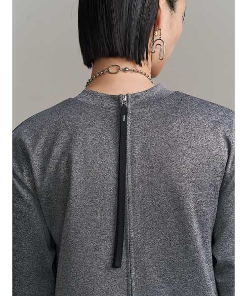 UN3D.（アンスリード）の「ASYMMETRY RUFFLE JERSEY OP / アシンメトリーラッフルジャージーワンピース（ワンピース・レディース・ブラック/グレー・38/36）」の6枚目の写真