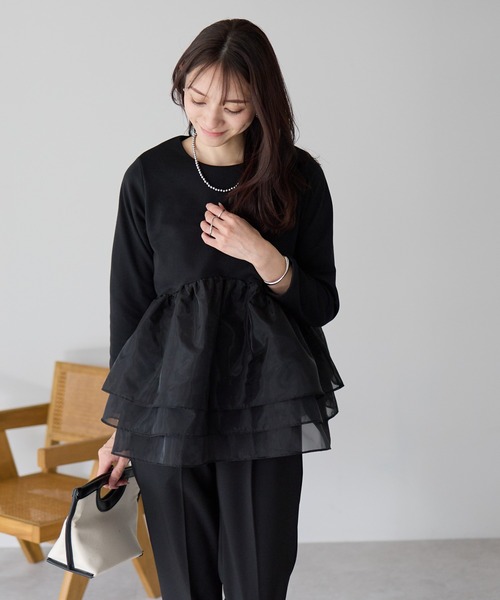 Neige(ネージュ)の「エアリーチュールペプラムトップス(Tシャツ/カットソー・レディース・グレー/ブラック・ONE SIZE)」の18枚目の写真