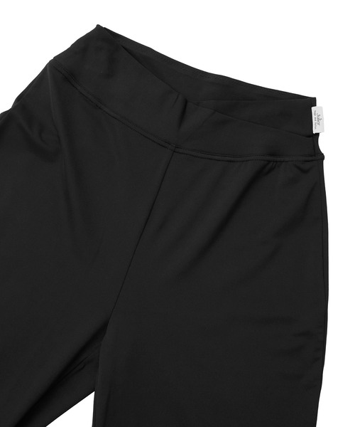 Julier Yoga and Relax(ジュリエヨガアンドリラックス)の「Julier エコシーベア天フレアレギンス(レギンス/スパッツ・レディース・パープル/ブラック・1/0)」の17枚目の写真