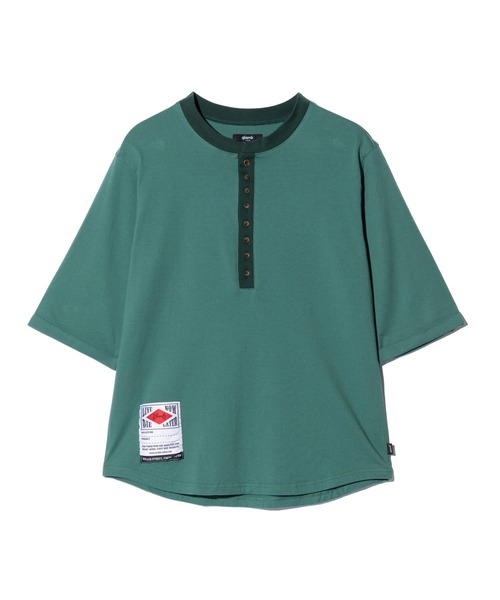 glamb(グラム)の「Augusta Cutsew / オーガスタカットソー(Tシャツ/カットソー・メンズ・ホワイト/グリーン/ブラック・S/M/L)」の6枚目の写真