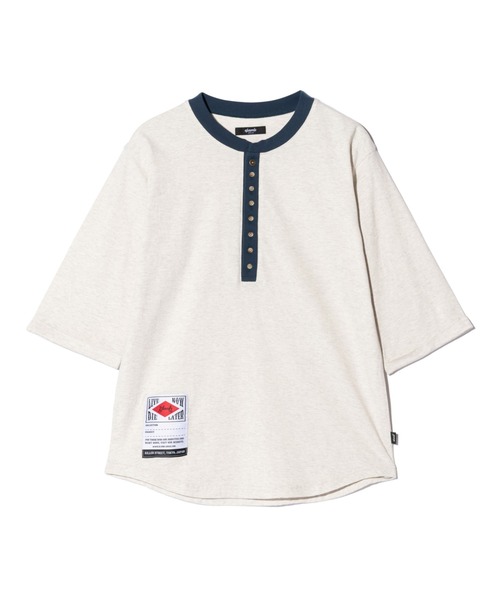 glamb(グラム)の「Augusta Cutsew / オーガスタカットソー(Tシャツ/カットソー・メンズ・ホワイト/グリーン/ブラック・S/M/L)」の4枚目の写真