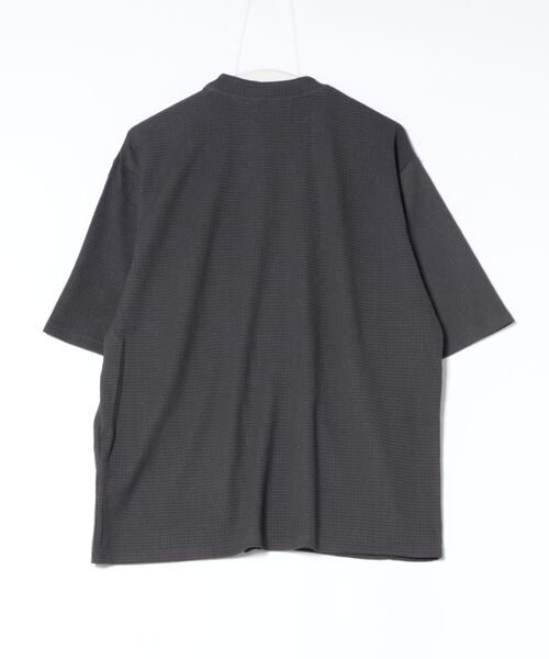 UNION STATION（ユニオンステーション）の「【WEB限定】シア―5分袖ボタンレスカーディガン＜ストレッチ・ハンドウォッシャブル・接触冷感・通気性＞（Tシャツ/カットソー・メンズ・チャコールグレー/ベージュ/ブラウン/ブラック・L/M）」の12枚目の写真