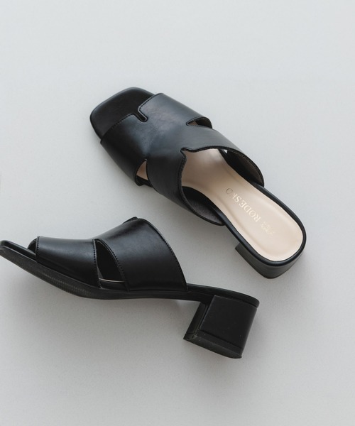 RODE SKO（ロデスコ）の「デザインカットアッパーミュール（サンダル・レディース・ブラウン/ブラック・37/36/38）」の6枚目の写真