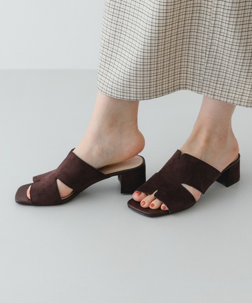 RODE SKO（ロデスコ）の「デザインカットアッパーミュール（サンダル・レディース・ブラウン/ブラック・37/36/38）」の11枚目の写真