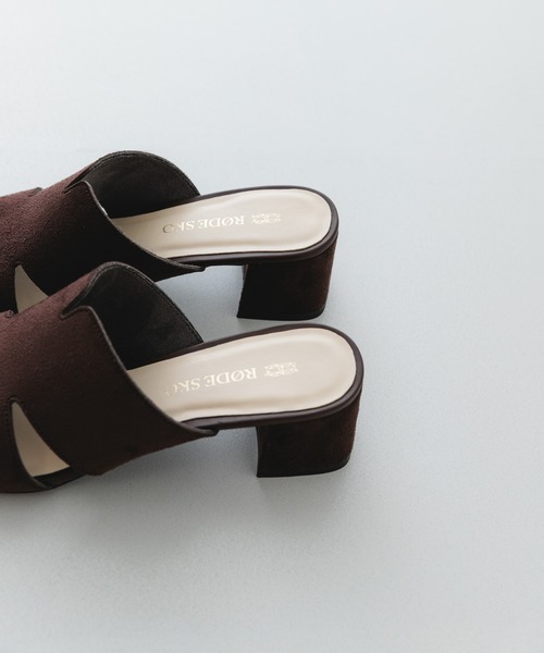 RODE SKO（ロデスコ）の「デザインカットアッパーミュール（サンダル・レディース・ブラウン/ブラック・37/36/38）」の16枚目の写真