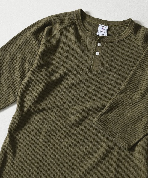 JEMORGAN(ジェーイーモーガン)の「『JEMORGAN LONG JOHNS/ジェーイーモーガンロングジョーンズ』CVCワッフル7分袖ラグランヘンリーTシャツ【+】(Tシャツ/カットソー・メンズ・モカ/ネイビー/ブラック/カーキ/杢グレー/ナチュラル/オフホワイト・L/XL/M)」の6枚目の写真