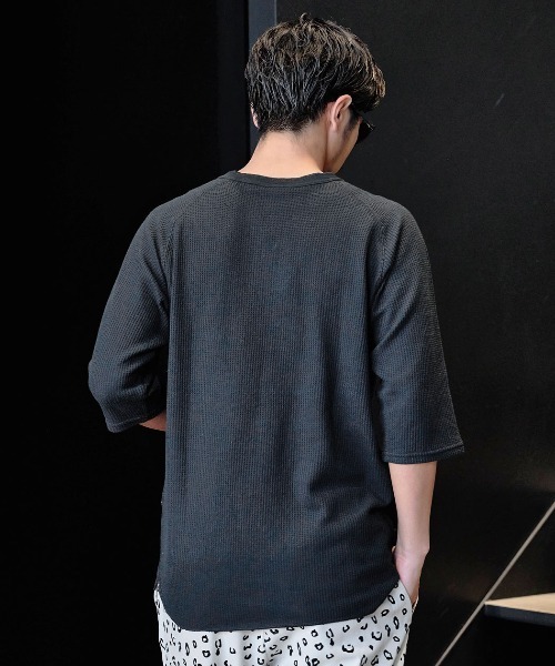 JEMORGAN(ジェーイーモーガン)の「『JEMORGAN LONG JOHNS/ジェーイーモーガンロングジョーンズ』CVCワッフル7分袖ラグランヘンリーTシャツ【+】(Tシャツ/カットソー・メンズ・モカ/ネイビー/ブラック/カーキ/杢グレー/ナチュラル/オフホワイト・L/XL/M)」の10枚目の写真