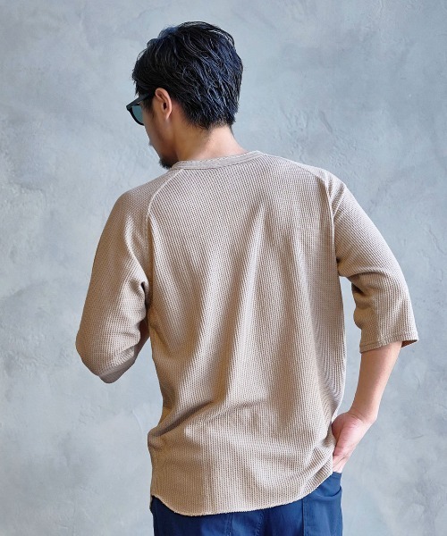 JEMORGAN(ジェーイーモーガン)の「『JEMORGAN LONG JOHNS/ジェーイーモーガンロングジョーンズ』CVCワッフル7分袖ラグランヘンリーTシャツ【+】(Tシャツ/カットソー・メンズ・モカ/ネイビー/ブラック/カーキ/杢グレー/ナチュラル/オフホワイト・L/XL/M)」の13枚目の写真
