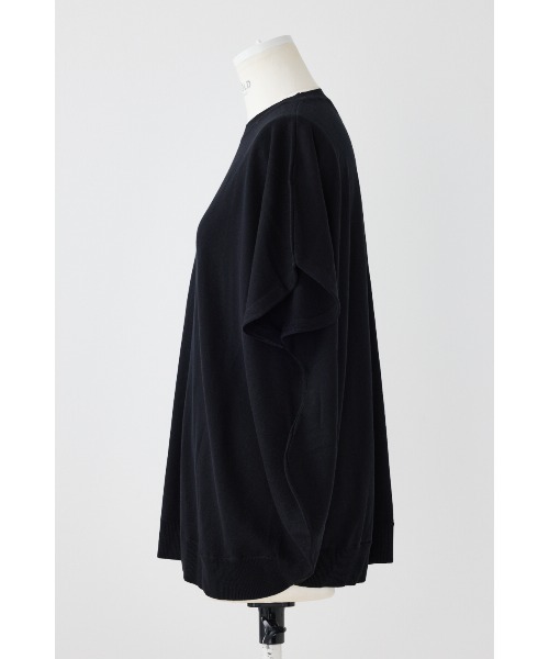 ENFOLD（エンフォルド）の「CURVE PULLOVER（ニット/セーター・レディース・ホワイト/ブラック・38）」の6枚目の写真