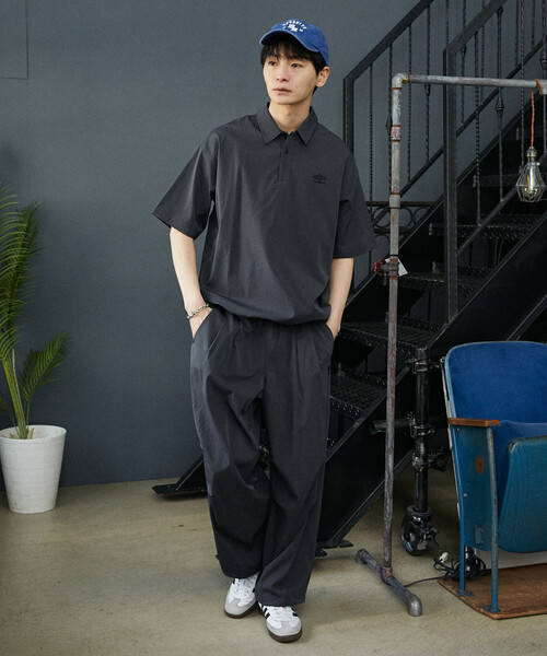 UMBRO（アンブロ）の「UMBRO × PUBLUX/アンブロ ＜機能性素材＞別注　ワンポイントロゴタックパンツ　限定展開（その他パンツ・メンズ・ブラック/チャコールグレー・LARGE/MEDIUM）」の10枚目の写真