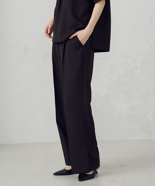 COMME CA ISM（コムサイズム）の「【ＵＶカット・吸汗速乾・接触冷感】ki re ri ポリエステルストレッチドライツイル ストレートパンツ/セットアップ対応（その他パンツ・レディース・ベージュ/ブラック・SMALL/MEDIUM/LARGE）」の8枚目の写真