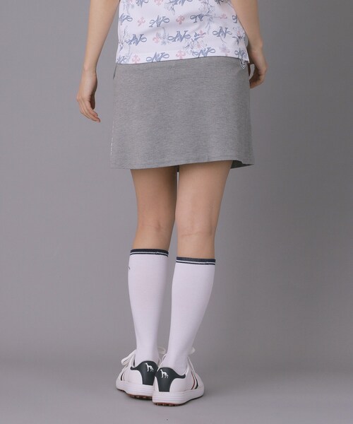 adabat(アダバット)の「【ADABAT NAVY】UVポンチAラインスカート(スカート・レディース・グレー/ホワイト/ネイビー・42/40/38)」の8枚目の写真