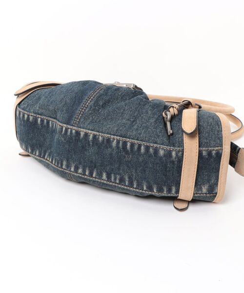 MARC JACOBS(マークジェイコブス)の「DENIM SUEDE CRISTINA SATCHEL/ザ デニム スエード クリスティーナ サッチェル(ショルダーバッグ・レディース・ブルー系その他・ONE SIZE)」の6枚目の写真