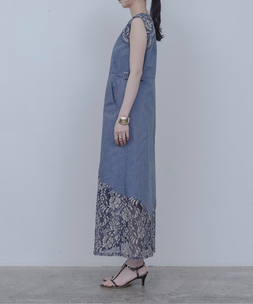 Eimee Law(エイミーロウ)の「レーストリムデニムワンピース(ワンピース・レディース・ブルー/ネイビー/ブラック・FREE)」の22枚目の写真