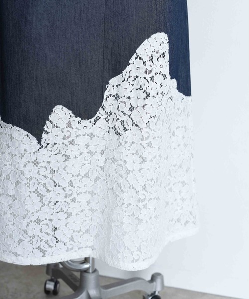 Eimee Law(エイミーロウ)の「レーストリムデニムワンピース(ワンピース・レディース・ブルー/ネイビー/ブラック・FREE)」の10枚目の写真