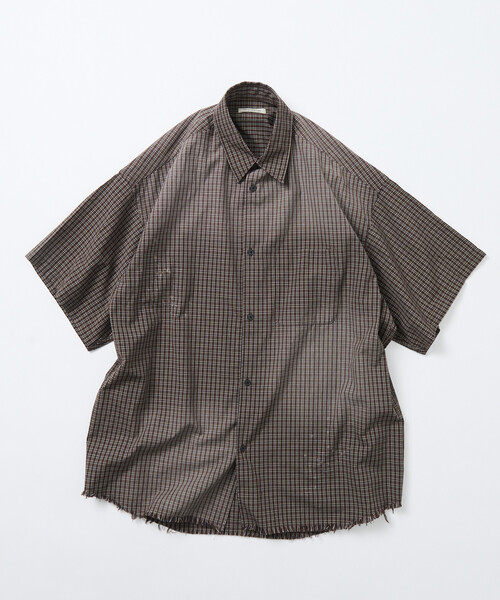 FREAK'S STORE（フリークスストア）の「限定展開 ビッグシルエット ダメージ加工 レギュラーカラー S/S シャツ/チェック/ストライプ/フェード加工（シャツ/ブラウス・メンズ・ブラウン/ブルー系その他/ブラウン系その他/ブラック系その他・SMALL/MEDIUM/LARGE）」の18枚目の写真