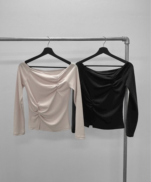 jiasecond.(ジアセカンド)の「【jiasecond.】シャーリングオフショルトップス / トップス カットソー Tシャツ 長袖 コンパクト シャーリング ピンク ブラック ZOZOTOWN限定(Tシャツ/カットソー・レディース・ブラック/ピンク・FREE)」の18枚目の写真