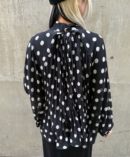 Narcissus（ナルシス）の「【Narcissus】ドットプリーツブラウス（シャツ/ブラウス・レディース・ブラック/ホワイト・FREE）」の17枚目の写真