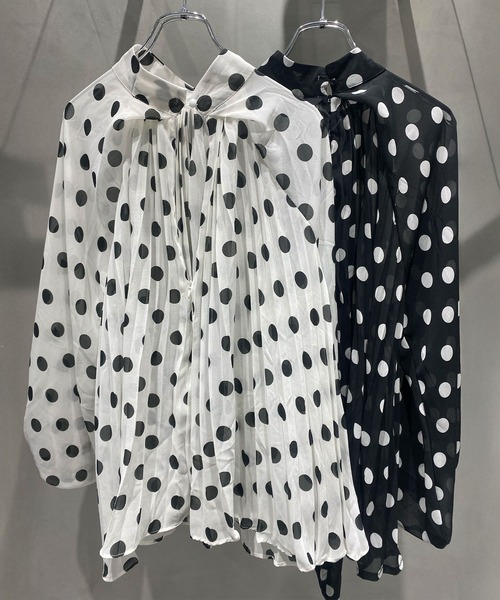 Narcissus（ナルシス）の「【Narcissus】ドットプリーツブラウス（シャツ/ブラウス・レディース・ブラック/ホワイト・FREE）」の5枚目の写真