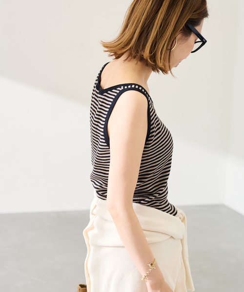 FRAMeWORK（フレームワーク）の「18Gランダムリブニットタンク（タンクトップ・レディース・ブラック/ブラウン/ホワイト・FREE）」の9枚目の写真