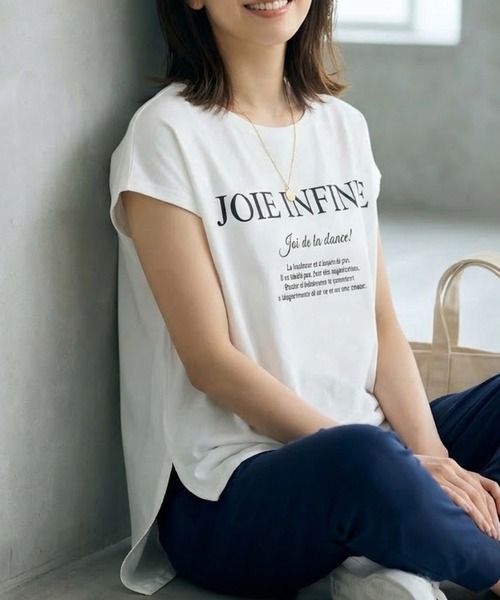 MULEXS(ミューレクス)の「JOIE INFINIE バック切り替えロゴTシャツ レディース フレンチスリーブ 体型カバー 前後差ヘム(Tシャツ/カットソー・レディース・ネイビー/イエロー/ホワイト・M/L)」の2枚目の写真