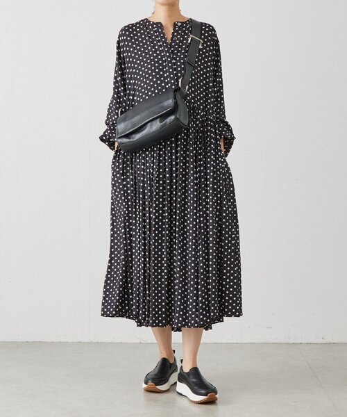 BEARDSLEY（ビアズリー）の「レザースリッポン（スニーカー・レディース・ホワイト/ブラック系その他2・24cm/25cm/24.5cm/23.5cm/23cm/22.5cm）」の18枚目の写真