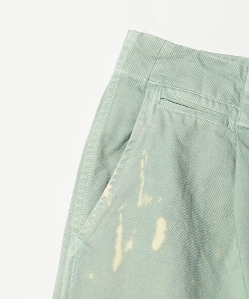 concause(コンコース)の「<concause> wide chino Trouser/チノパンツ(チノパンツ・メンズ・オフホワイト/ブラック/ケリーグリーン・4/5)」の7枚目の写真